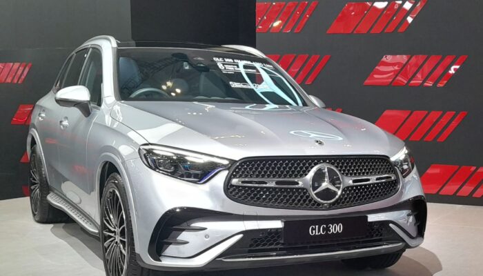 Gegara Baut Kopling Bermasalah, 3.749 Mobil Mercedes-Benz Di-recall
