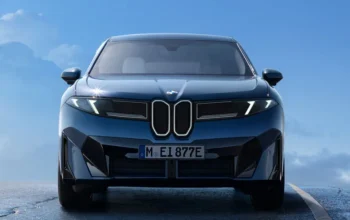 BMW Luncurkan Mobil Listrik BMW iX3 Edisi Spesial di Cina