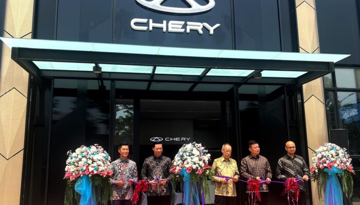 Mobil Makin Laris, Chery Bersama Arta Group Buka Dealer 3S di PIK 2
