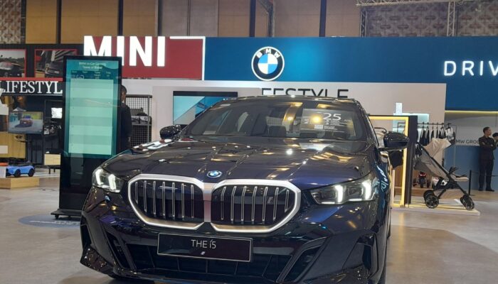 Penjualan Mobil Mercedes, BMW, dan MG di RI Januari – Agustus Tahun Ini Anjlok Parah