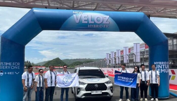 Buktikan Keunggulan dan Ketangguhan, Toyota Gelar Ekspedisi Veloz Hybrid EV Lintas Nusa