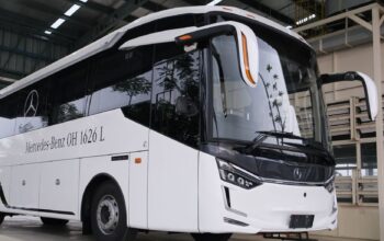 Daimler RI Ekspor Bus Mercedes-Benz OH 1626 L ke Thailand, Berbodi Karoseri Laksana