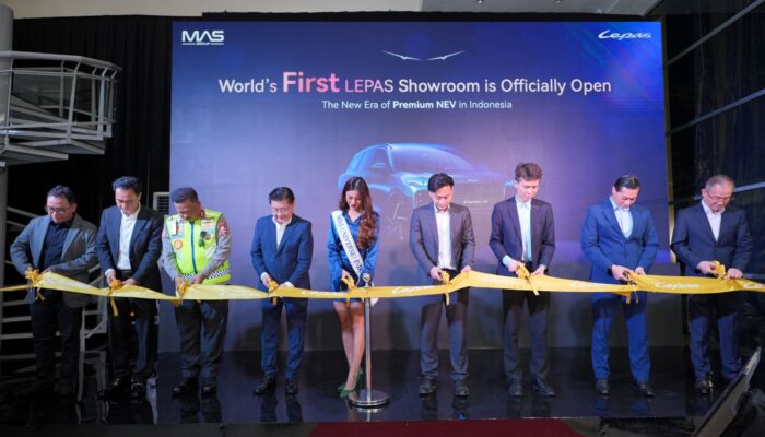 Merek LEPAS Luncurkan Showroom Global Pertamanya di RI, Ada di Kelapa Gading