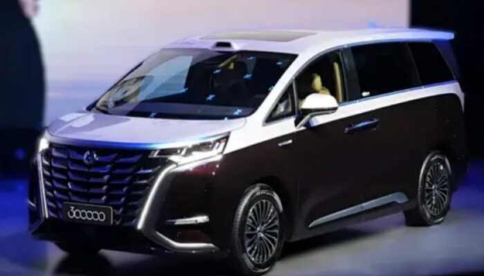 Denza D9 Generasi Kedua Lahir, Versi Listrik Murni Bisa Tempuh 800 Km Sekali Cas