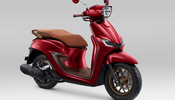 New Honda Stylo 160 Hadir dengan Warna Spesial Burgundy, Harganya Segini