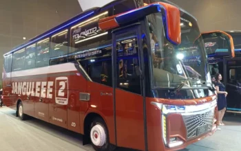 Bus Mercedes-Benz Indonesia Bukukan Pertumbuhan Penjualan 36,9 Persen di 2025/2026