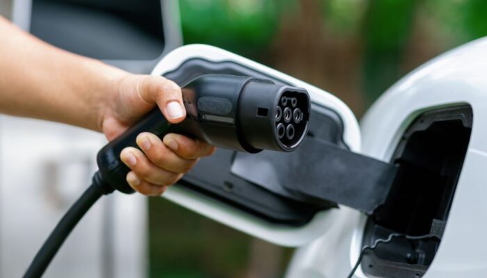 Pemerintah akan Diskon PPN Mobil Listrik 40 – 100 Persen, Berbaterai Nikel Lebih Besar Karena Ini