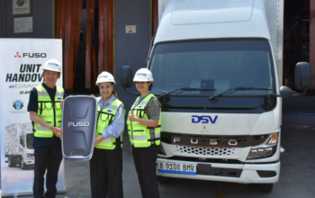 Fuso eCanter Dijadikan Armada PT DSV Contract Logistics Melalui Sewa, Ini Keuntungannya