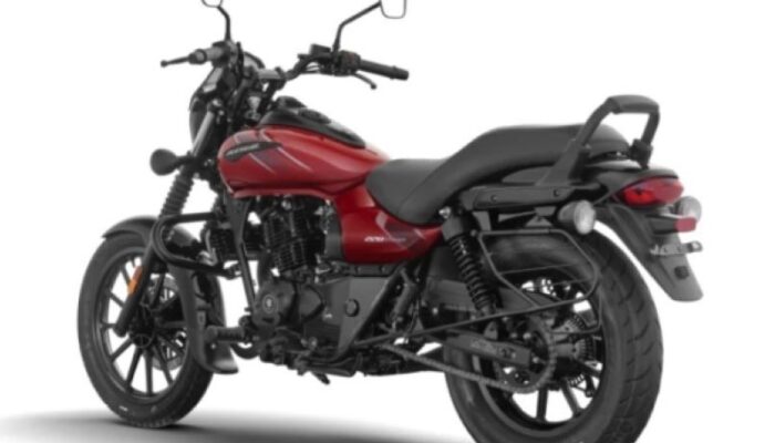 Ini Dia Bajaj Avenger 220 Street, Motor Cruiser Keren Berbanderol Rp 24,6 Juta
