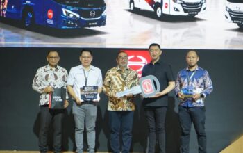 PO Bagong Tambah 61 Bus Hino di GIIAS 2026, Termasuk Hino RM 280 ABS Retarder